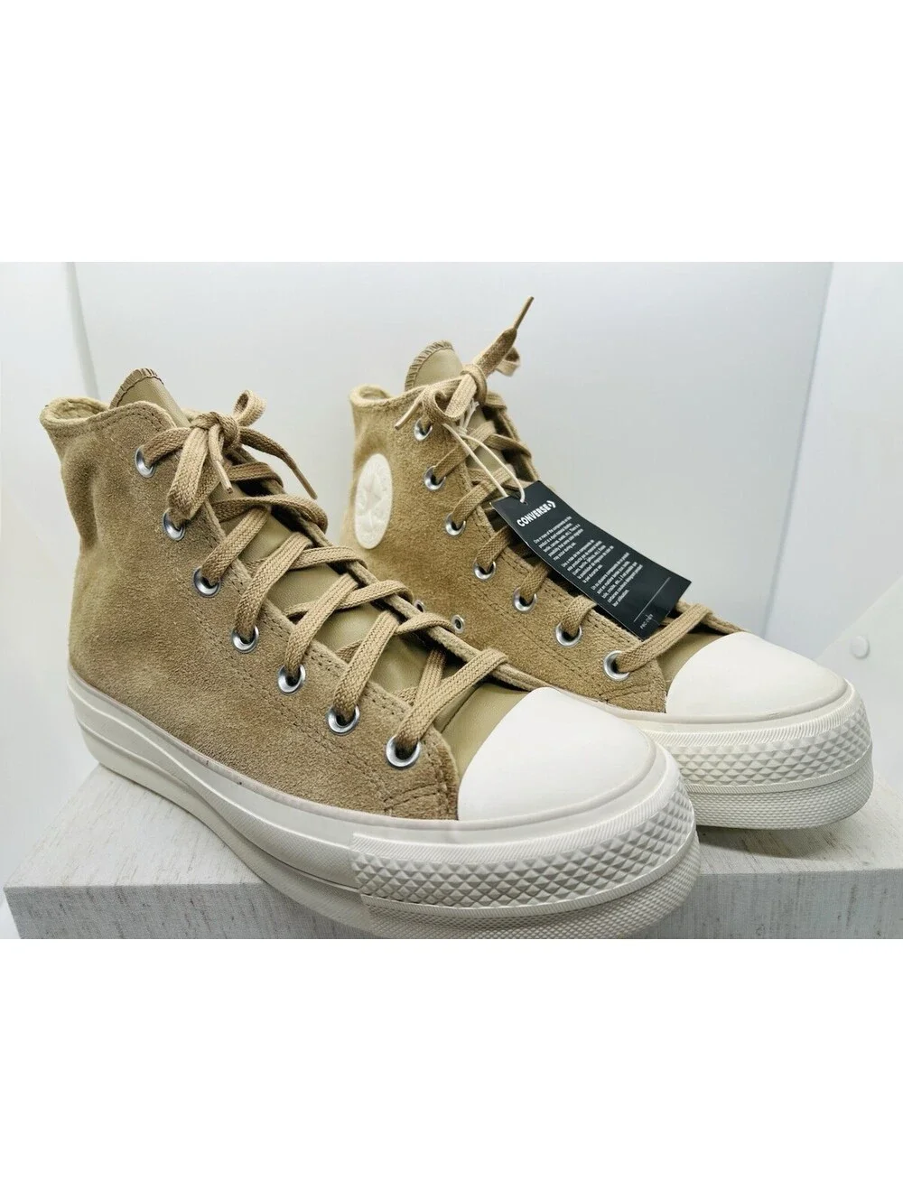 CONVERSE Chuck Taylor all star lift platform sneakers women's size 8.5 khaki New